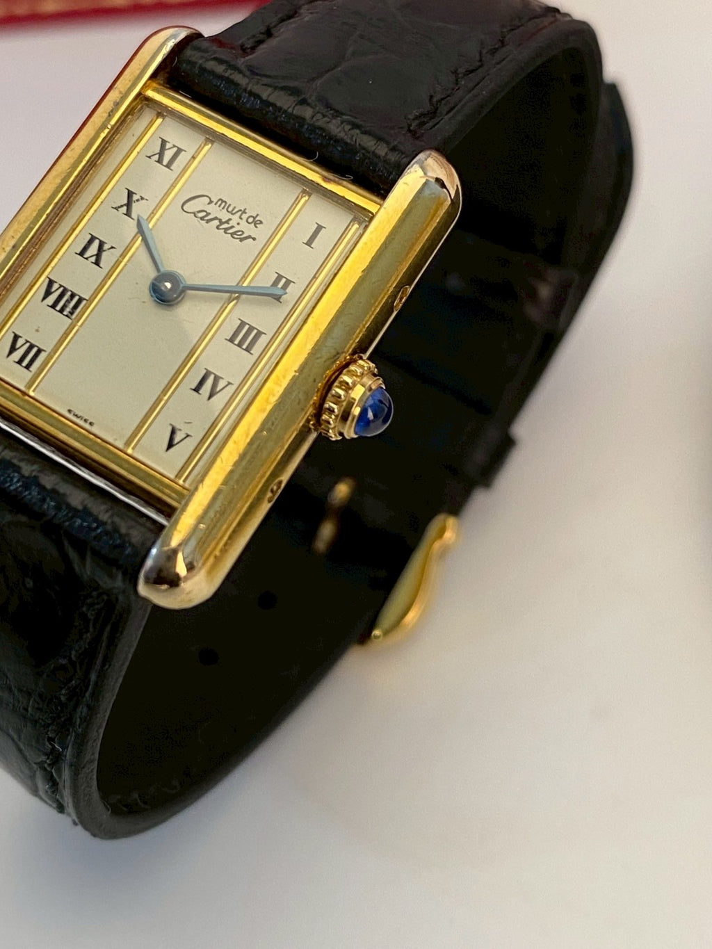 Cartier tank gold white dial sm c.7001