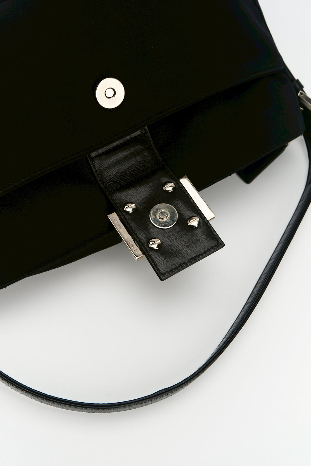 Fendi mamma baguette