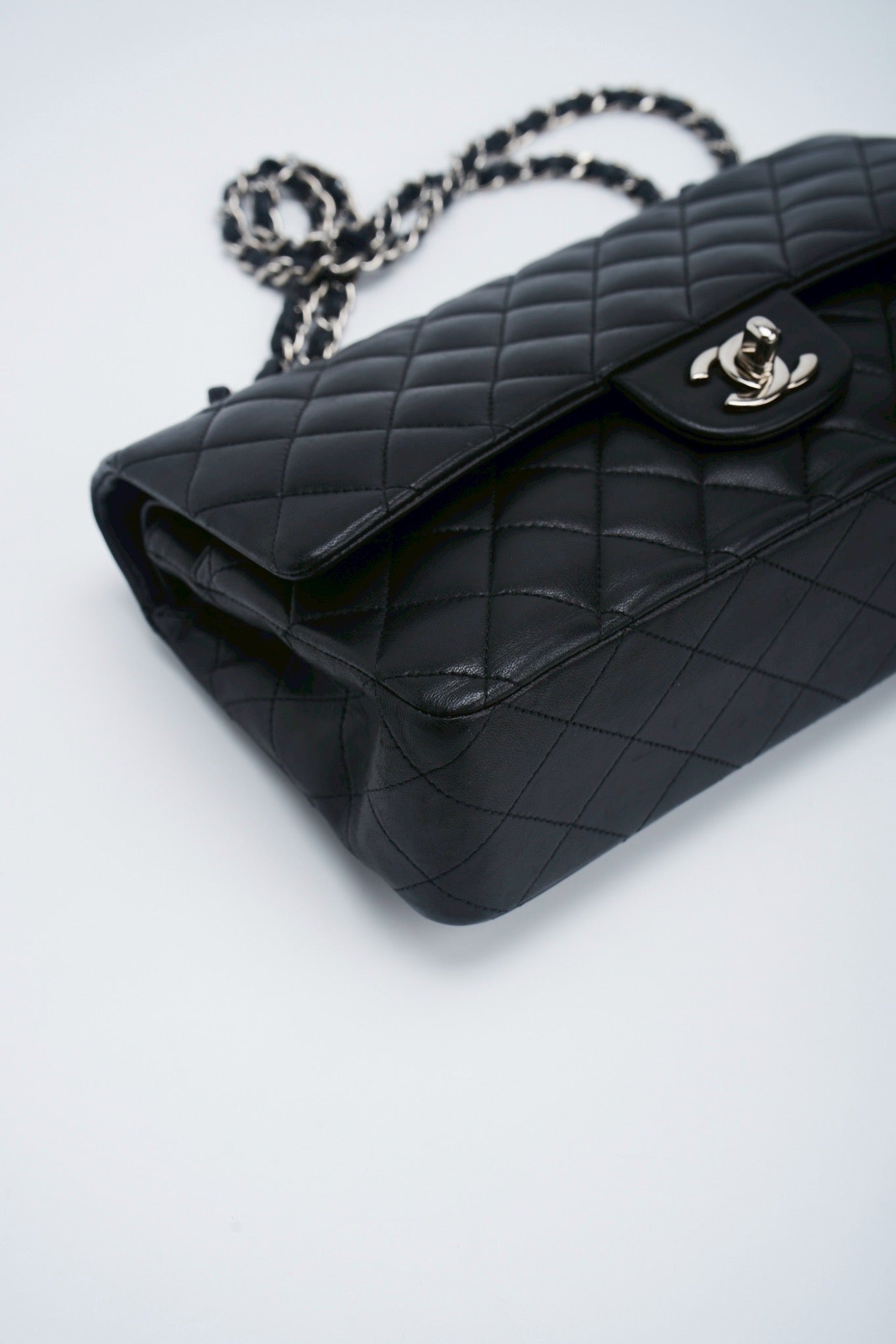 Chanel classic double flab bag
