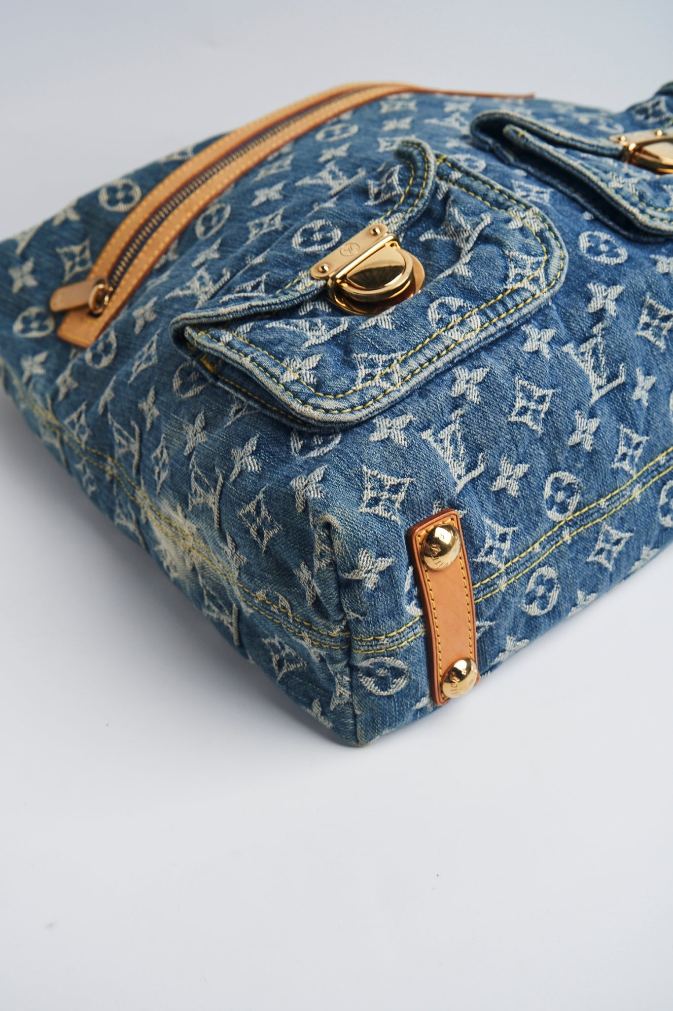 Louis vuitton denim shoulder bag
