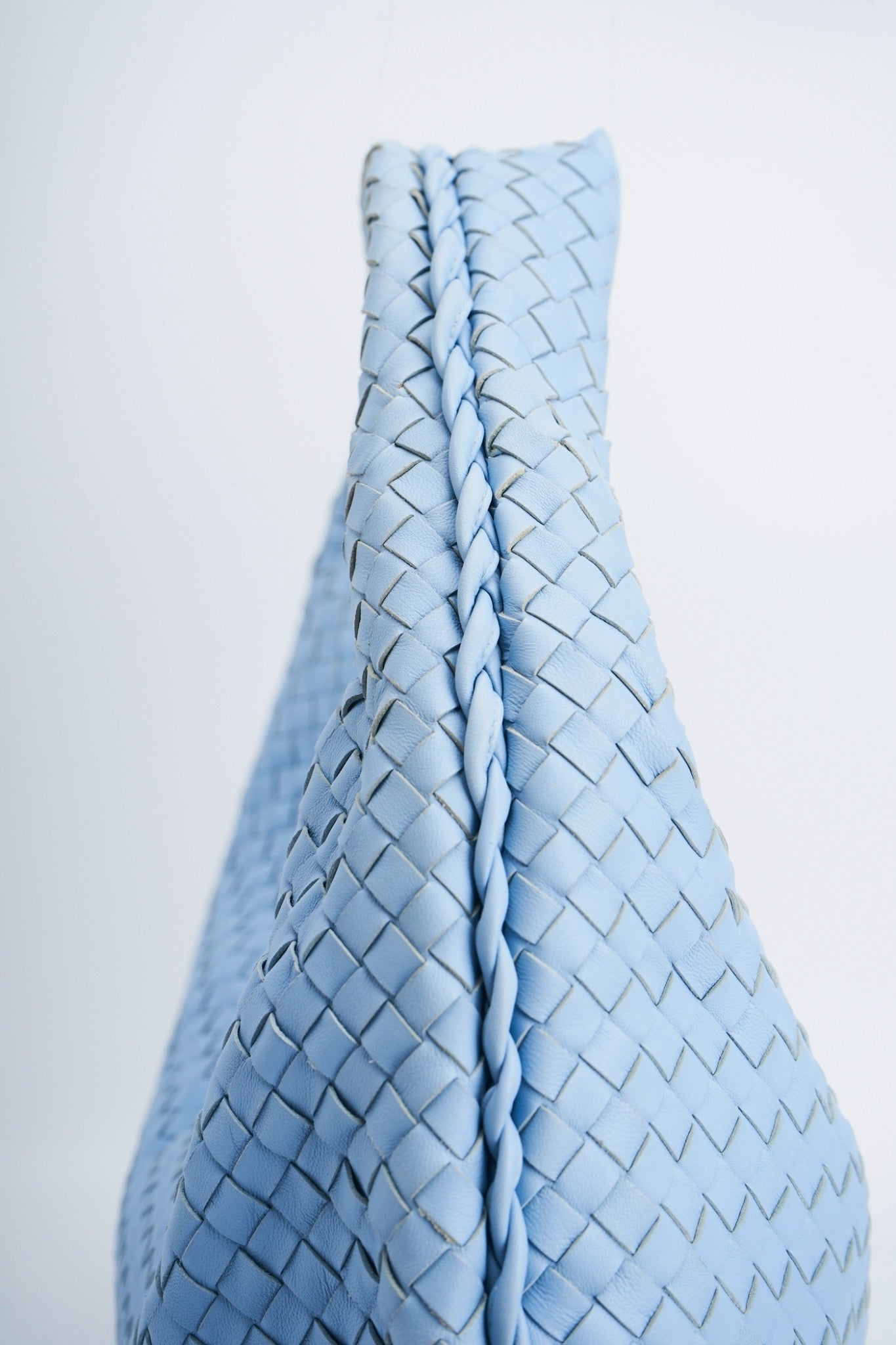 Bottega Veneta hobo blue Large
