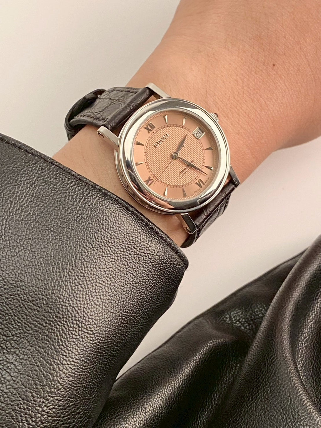 Gucci 7400 auto