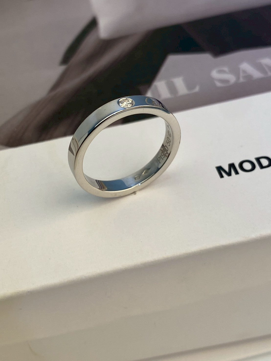 Cartier ring wedding band diamond