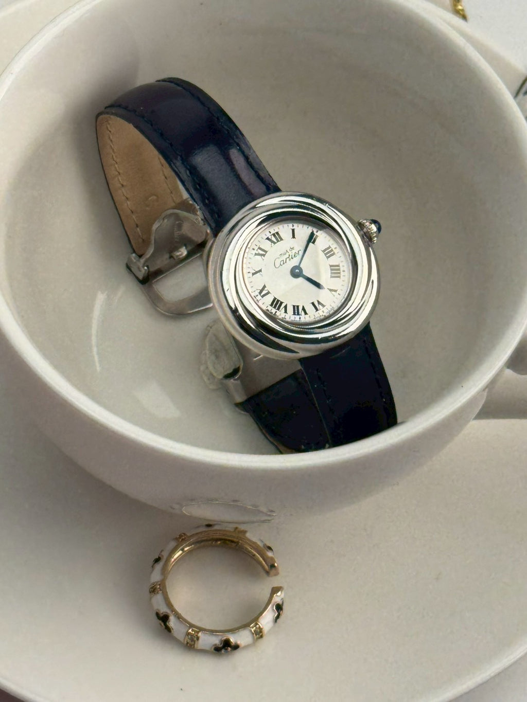 cartier trinity white dial c.4014