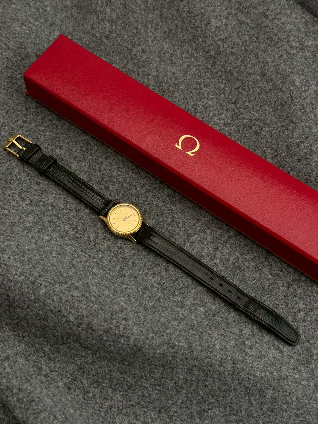 Omega devilla gold c.1387