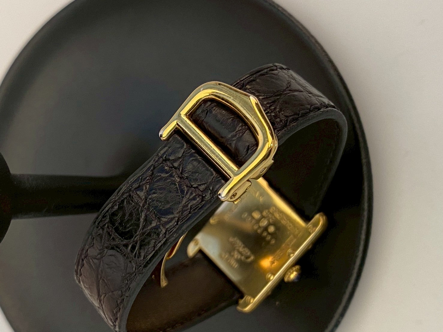 Cartier tank must de gold c.6351