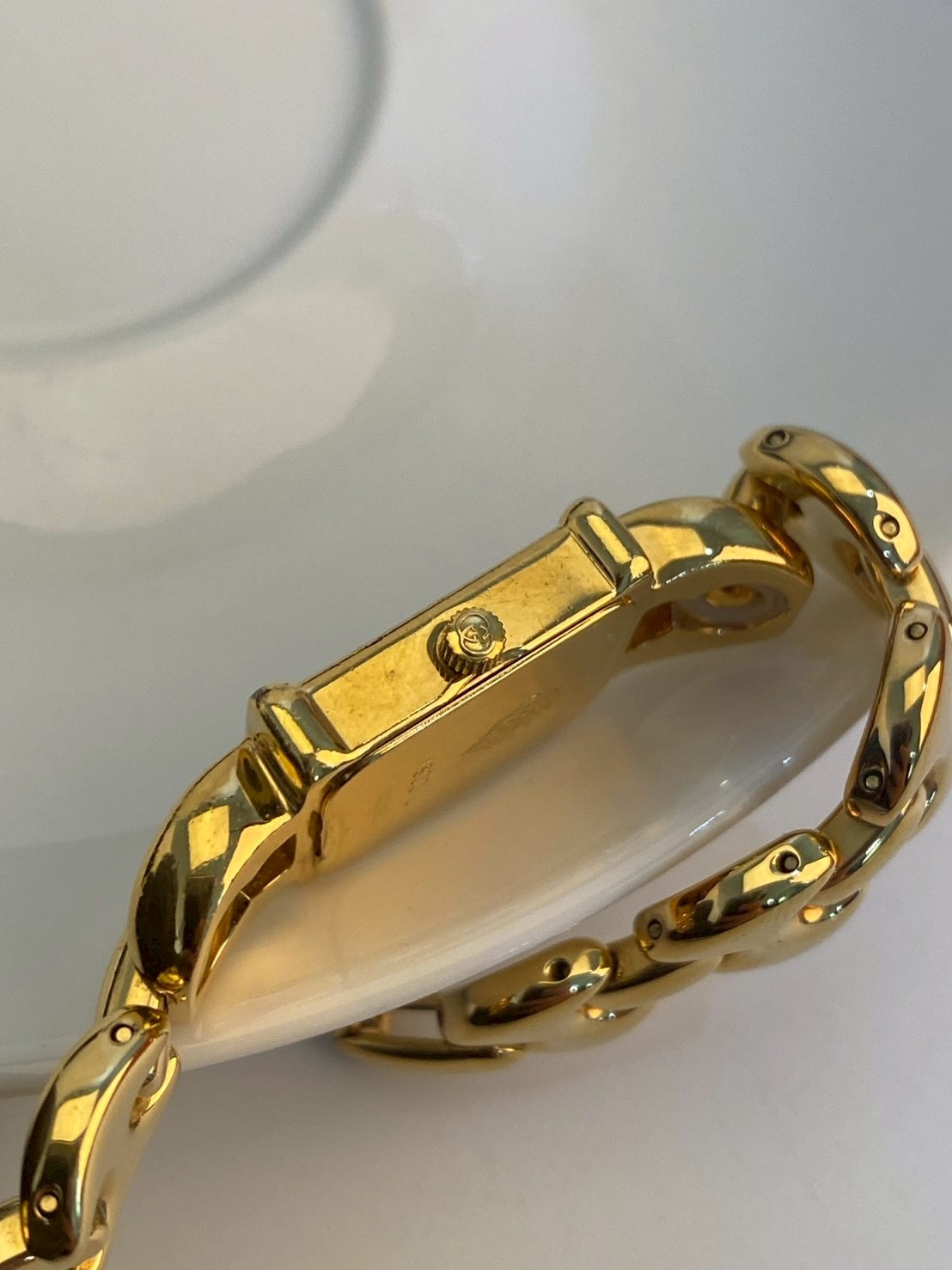 Gucci 1800I chang strap c.2295