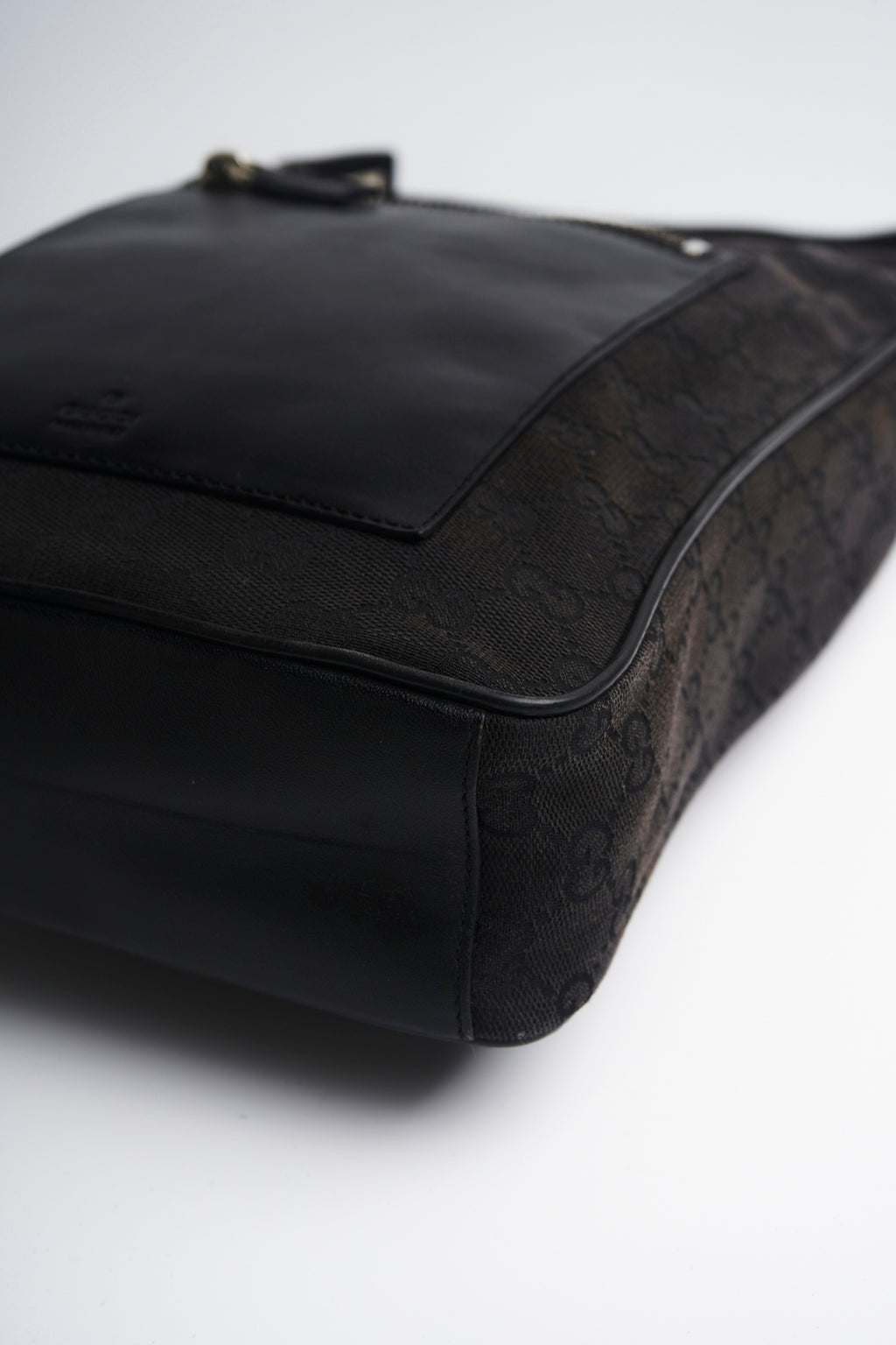 Gucci monogram shoulder bag