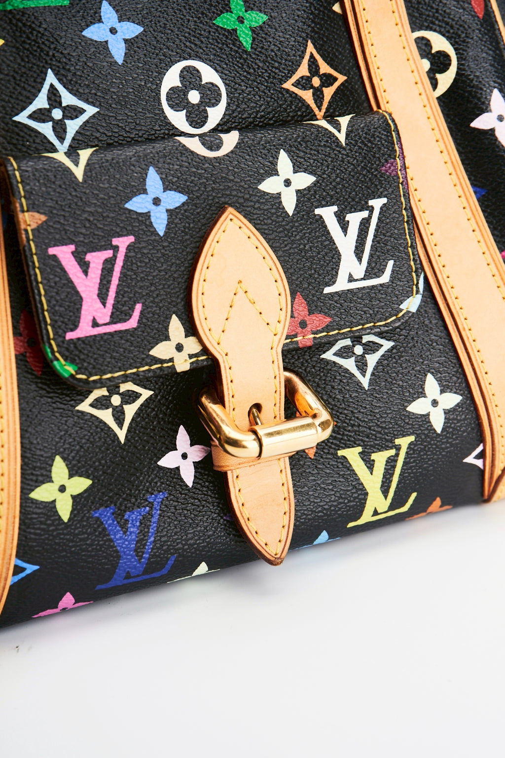 Louis vuitton Priscilla pm size