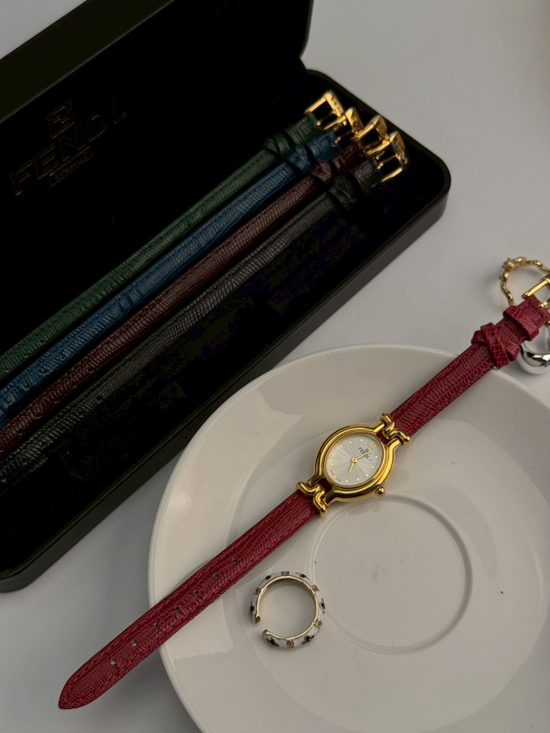 Fendi change strap 5pc.