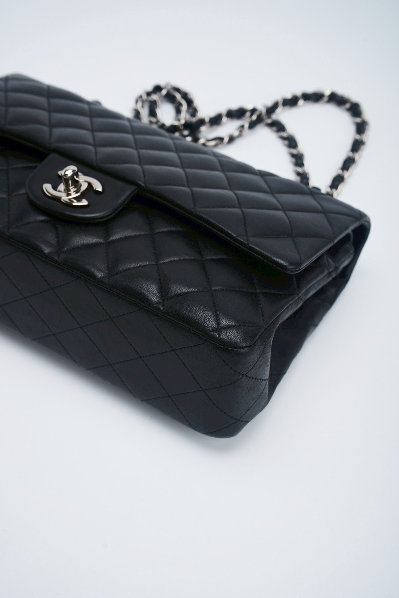 Chanel classic double flab bag