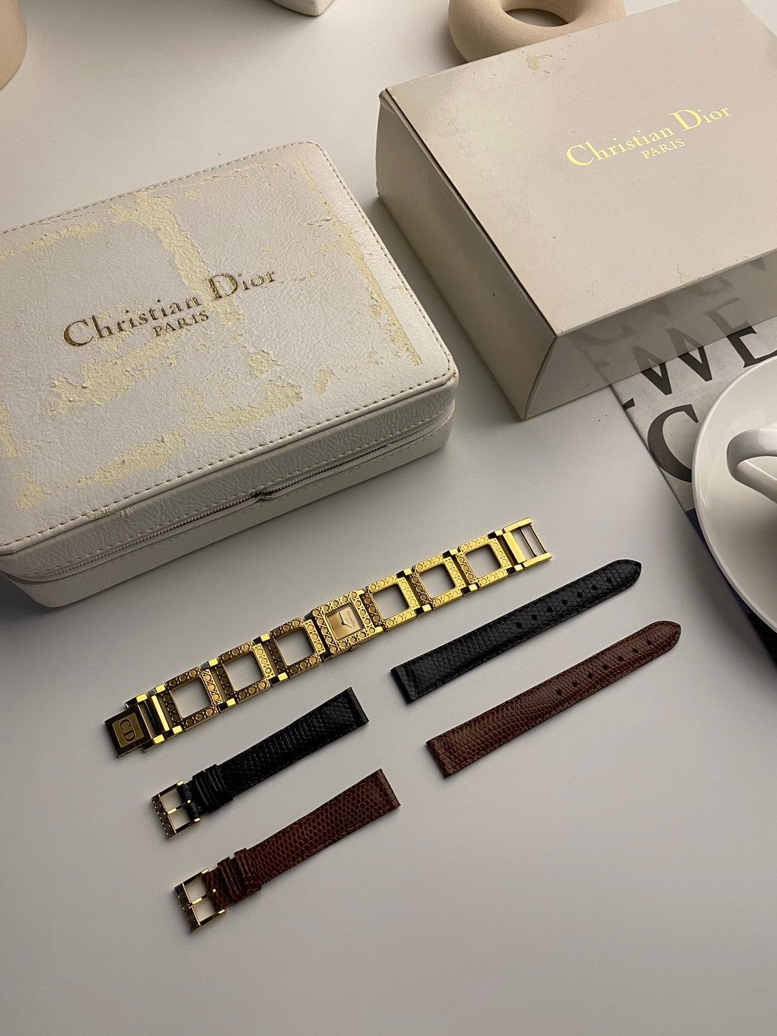 Dior d60-159 gold dial