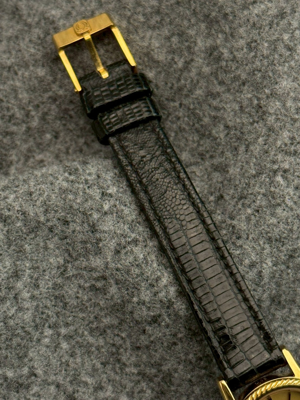 Omega devilla gold c.1387