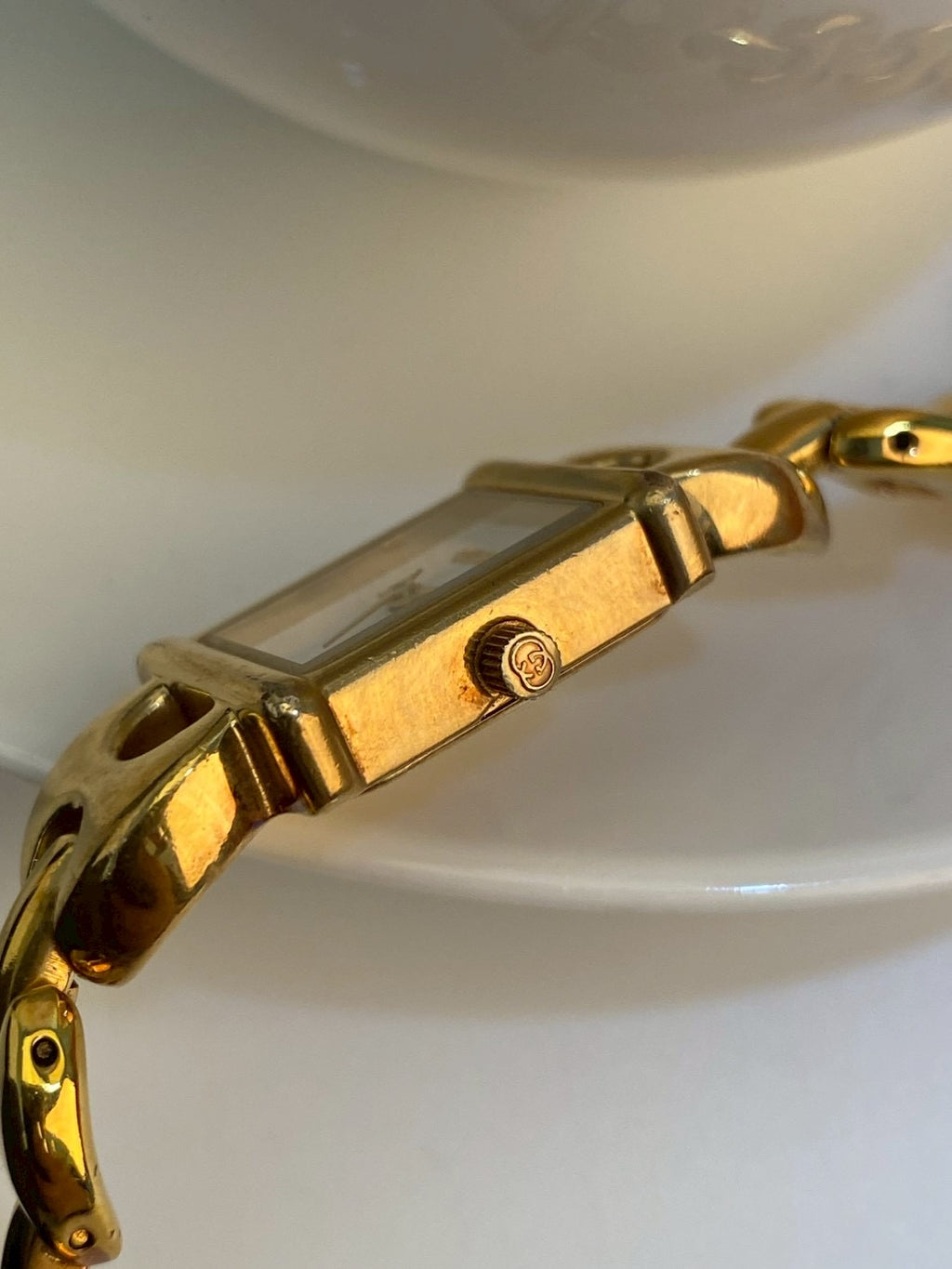 Gucci 1800I chang strap c.8853