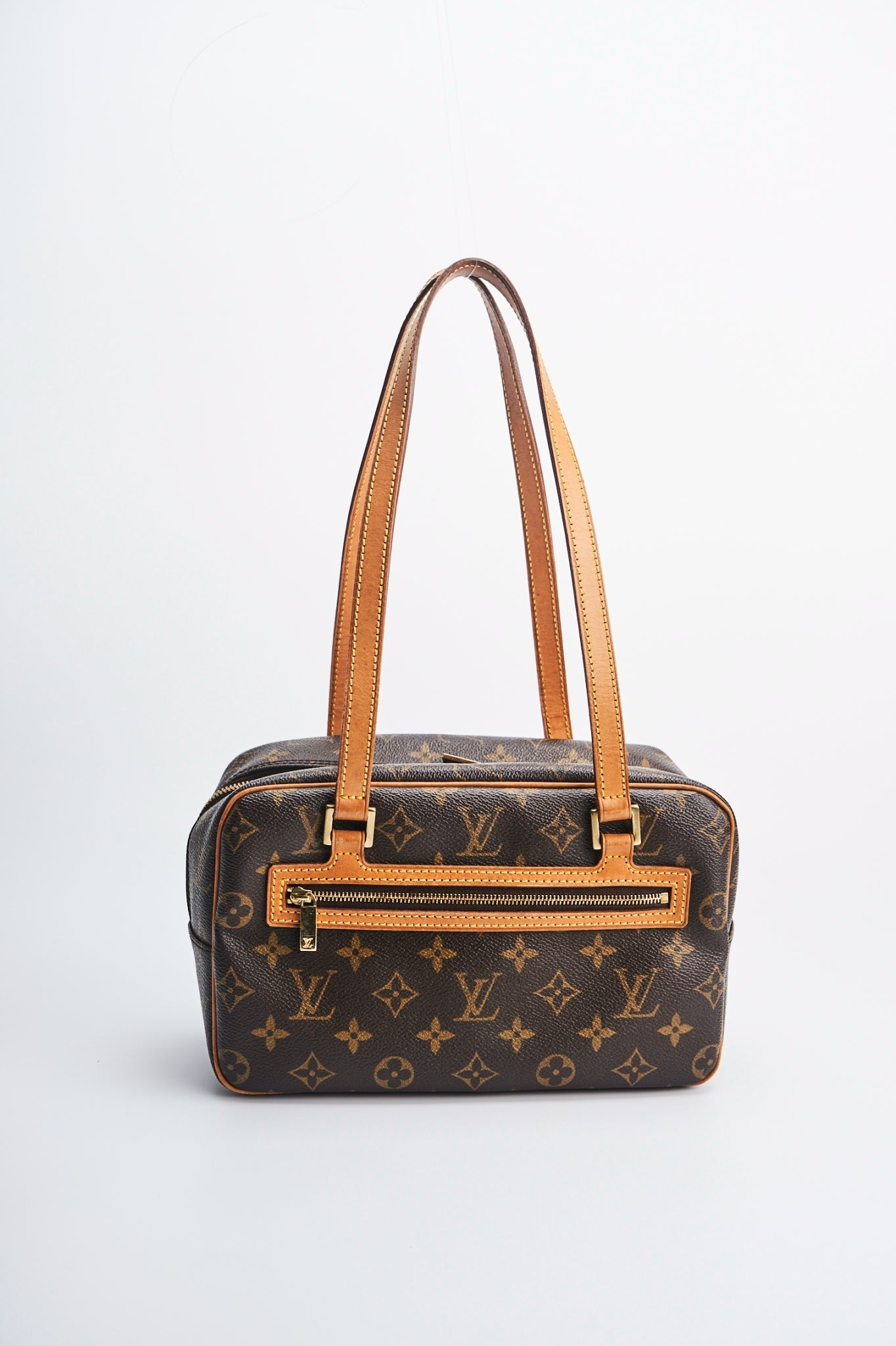 Louis vuitton cite mm size