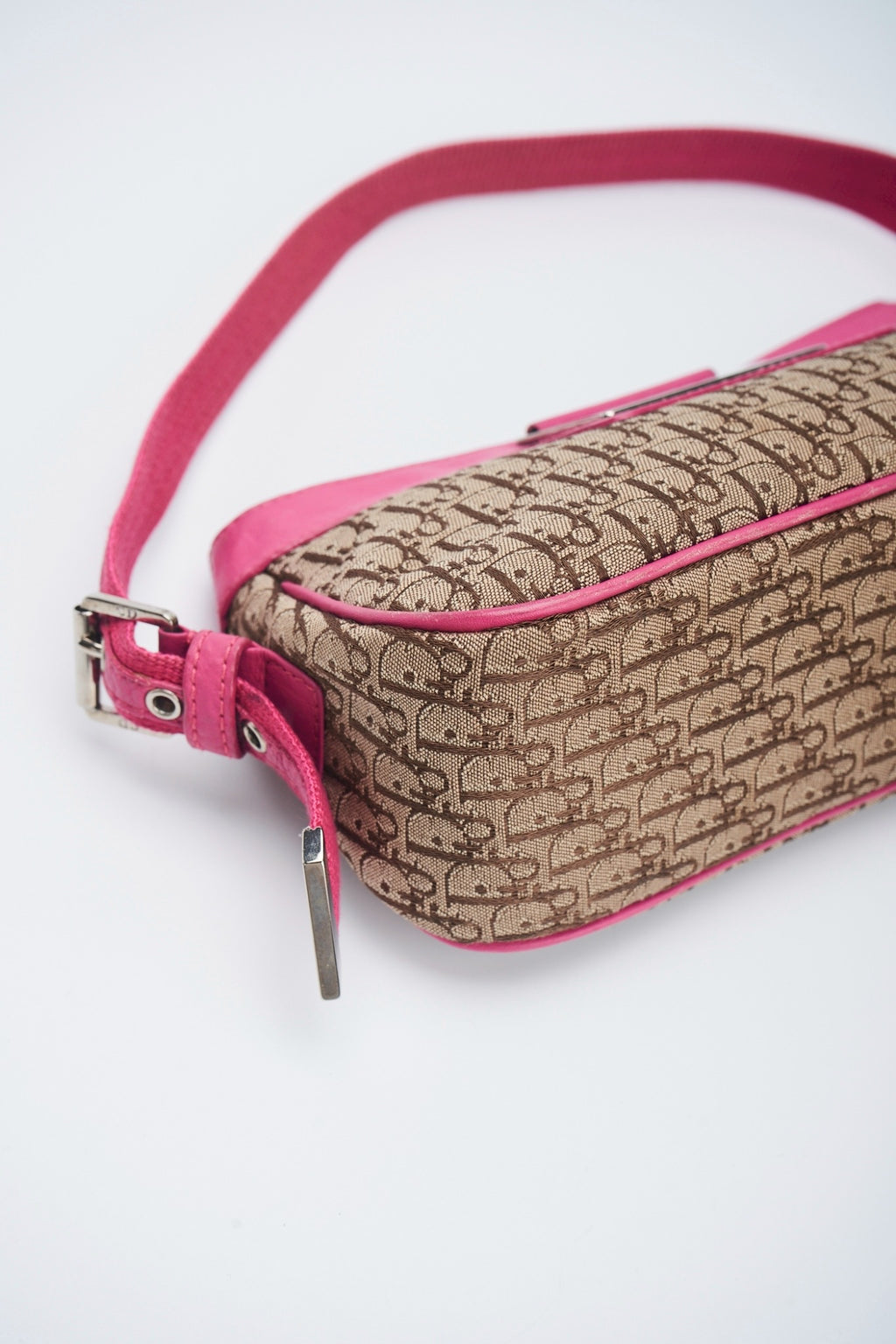 Dior trotter pink pochette