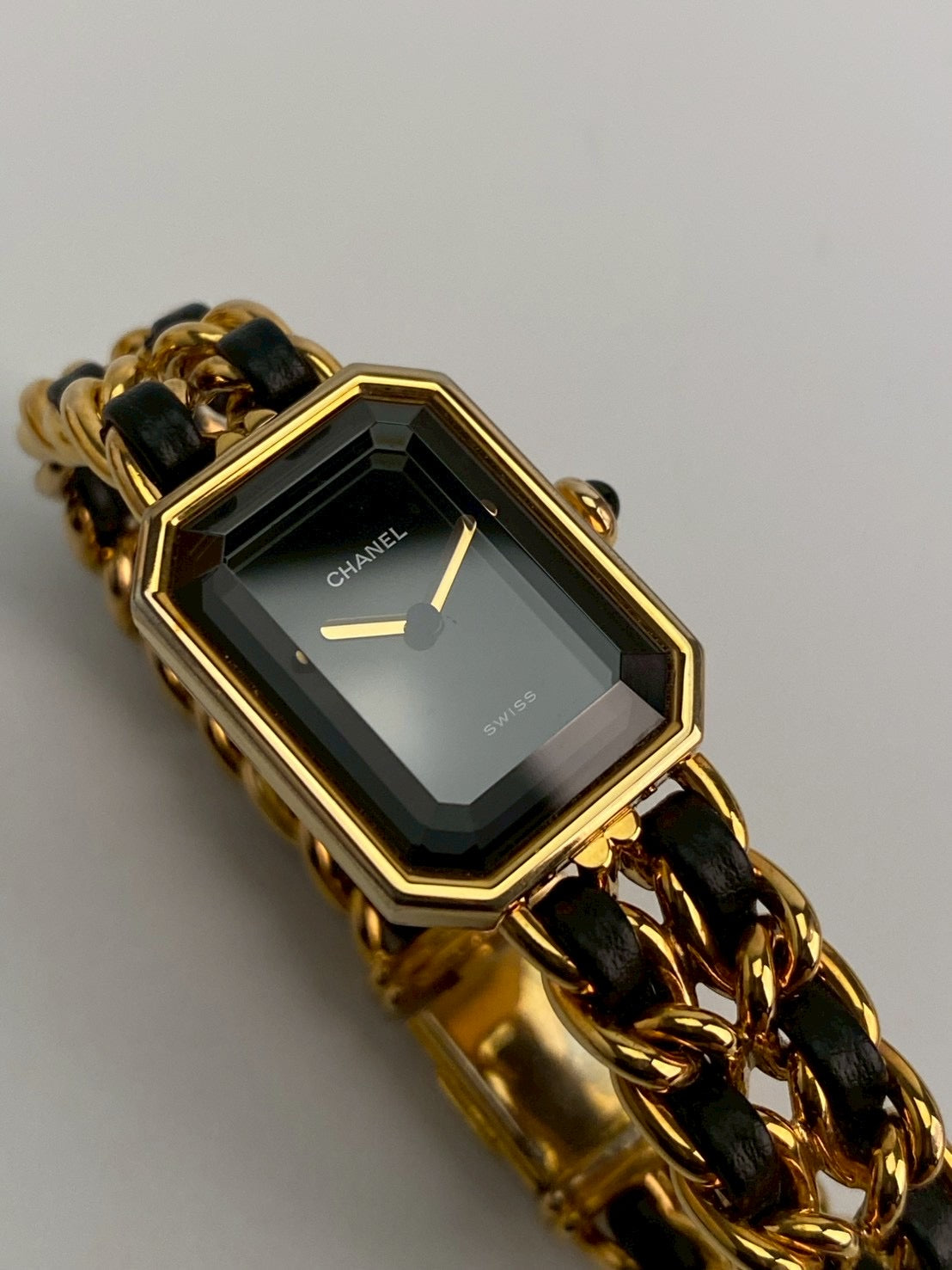 Chanel premier L size c.9463