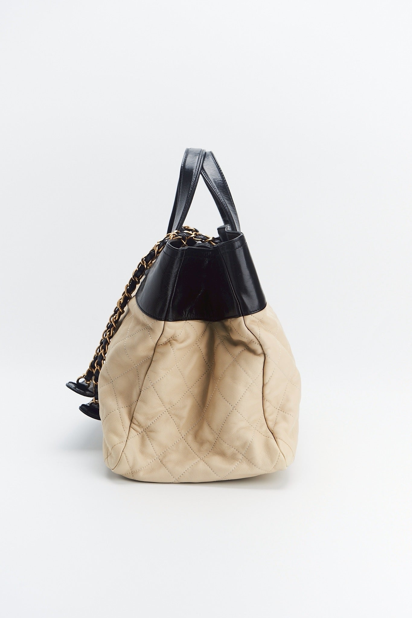 Chanel mateless mix chain sholder