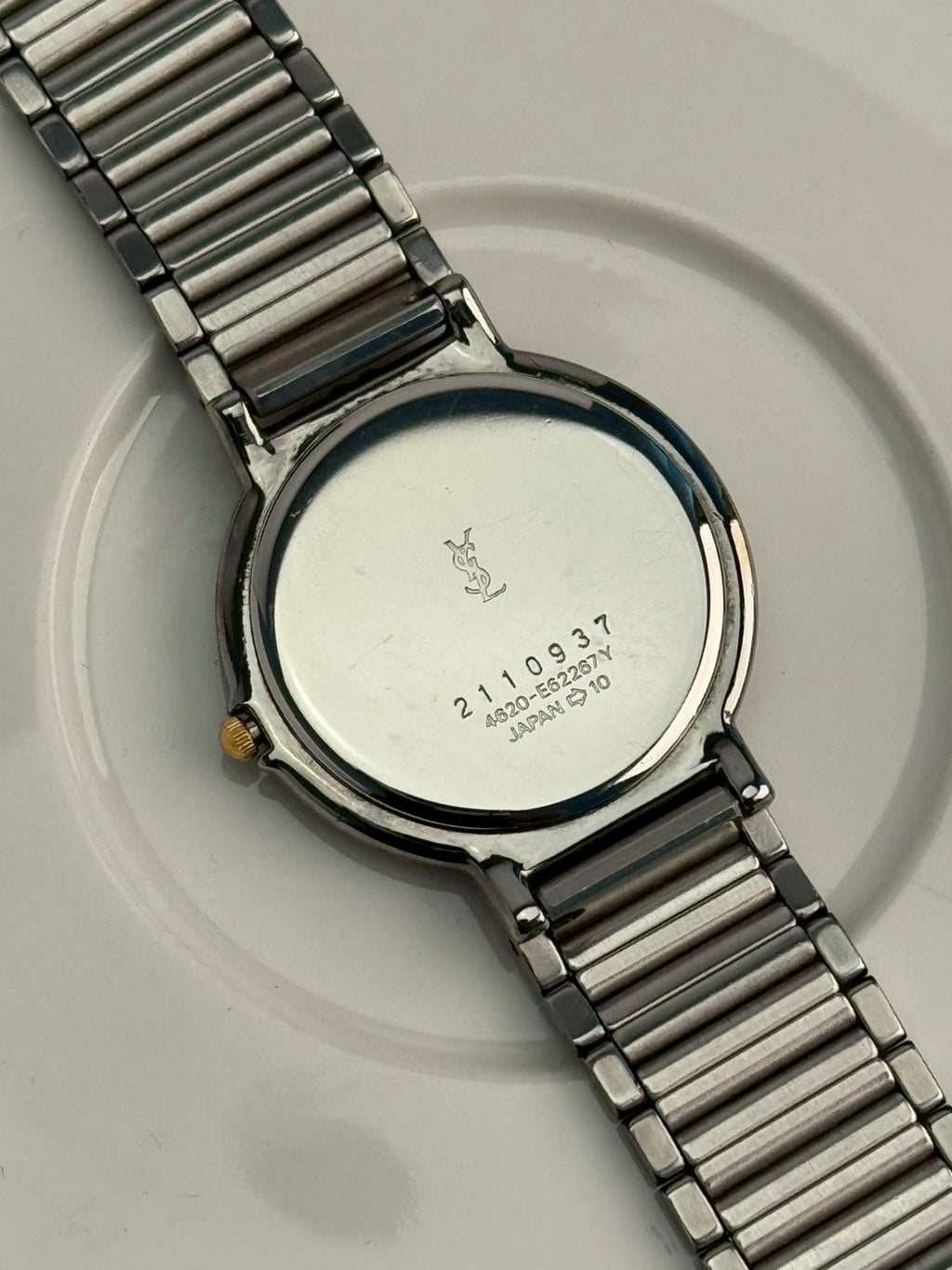 ysl white dial c.0937