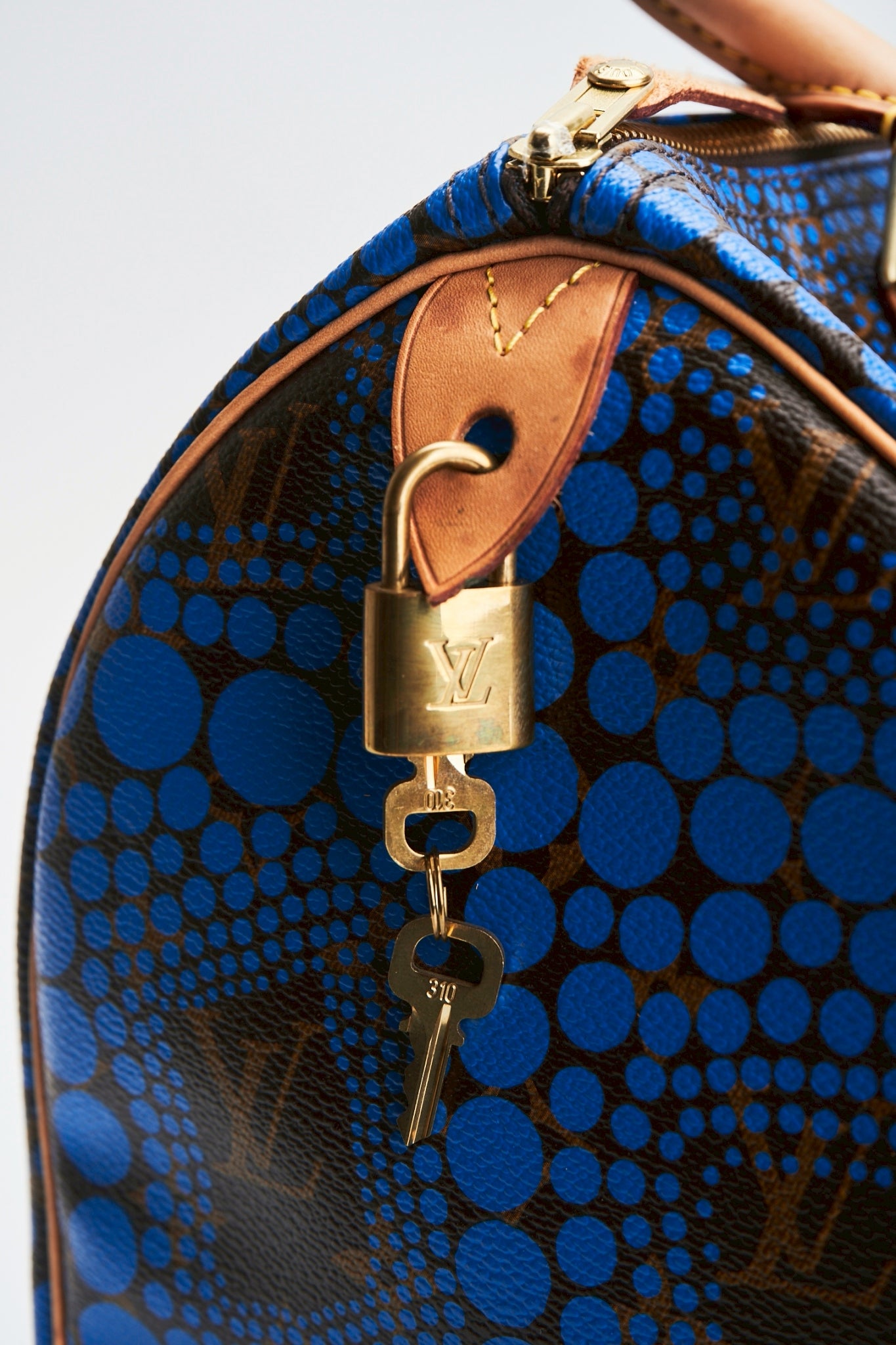 Louis Vuitton Yayoi Kusama speedy blue 30”