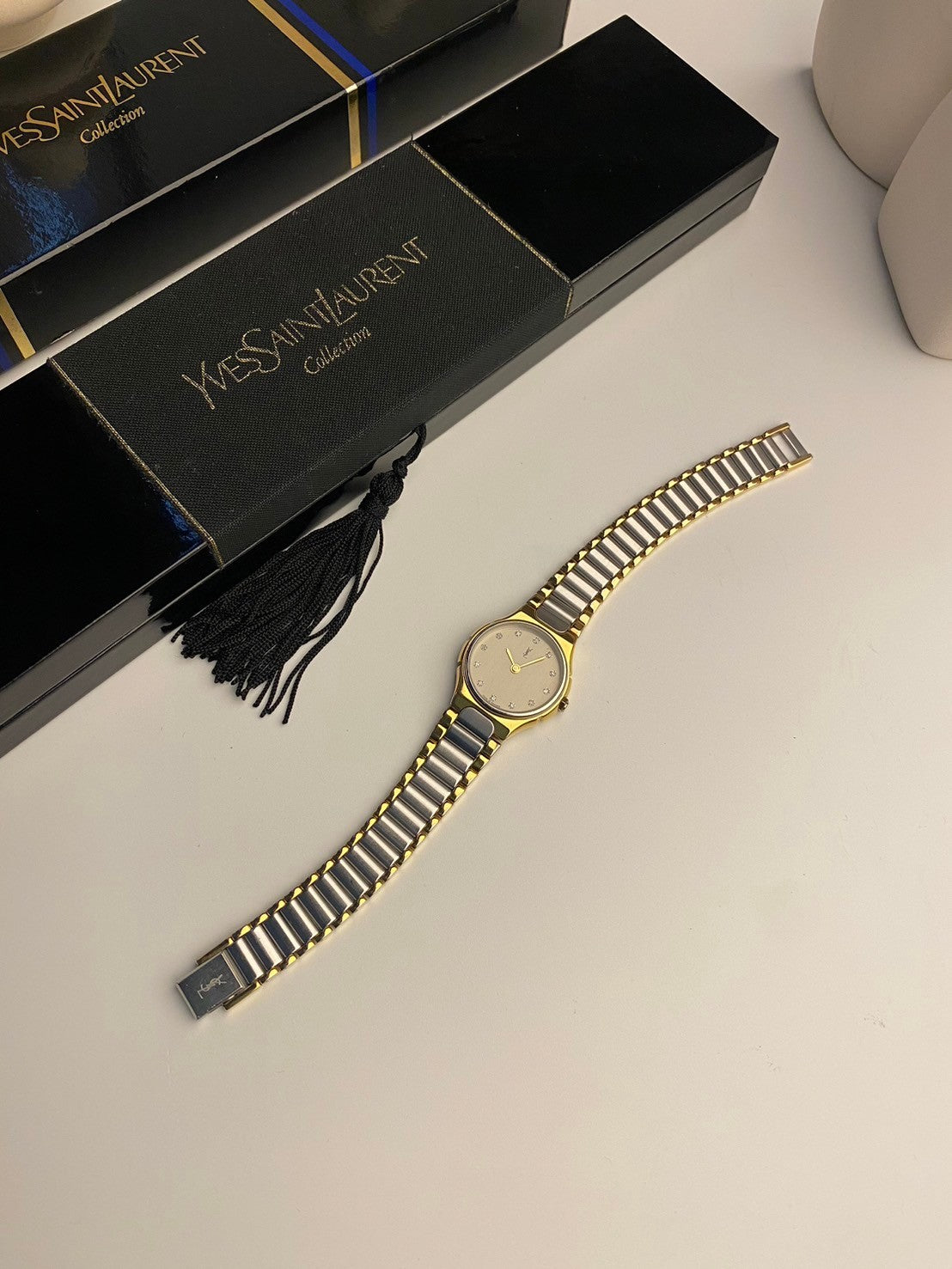 Ysl dimond gray dial c.9046