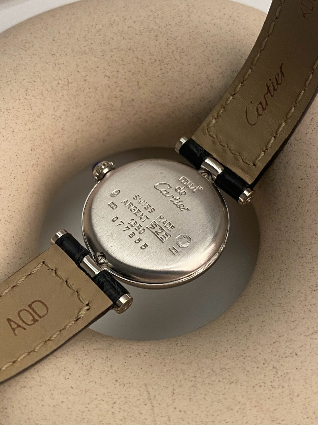 Cartier cilcle white dial