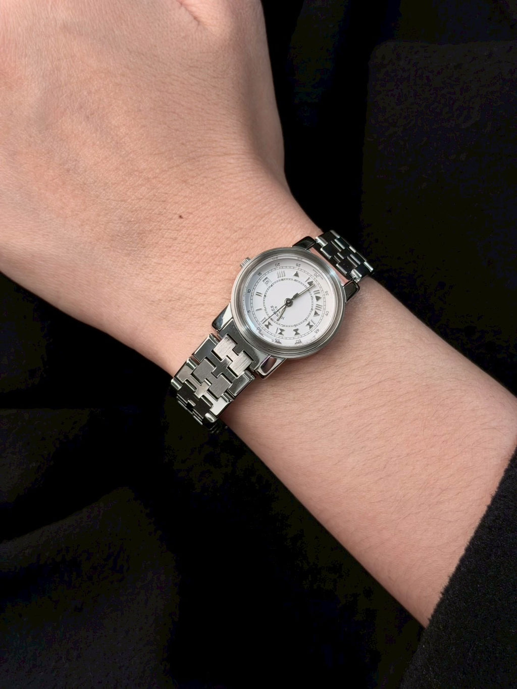 Hermes roman numerals c.8039